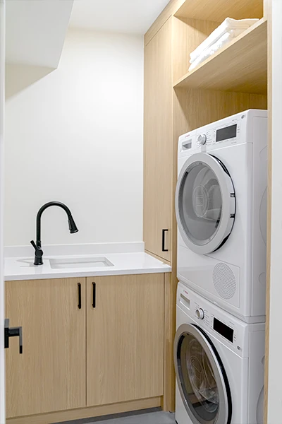 elleganza-cabinetry-Laundries